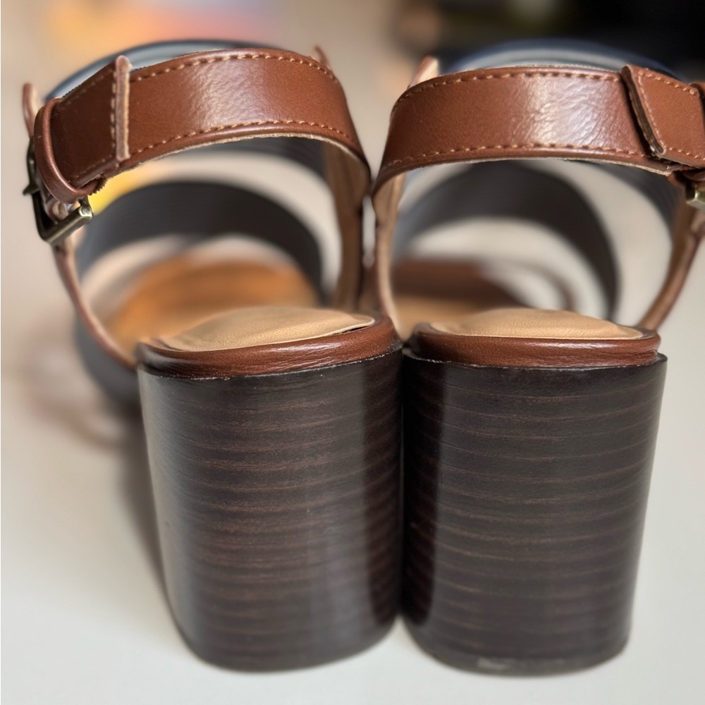 Market & Spruce Navy and Brown Striped Sandals - Picture 8 of 8